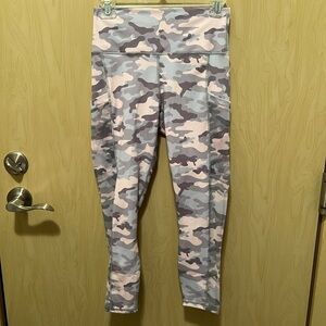 Fabletics Camo leggings